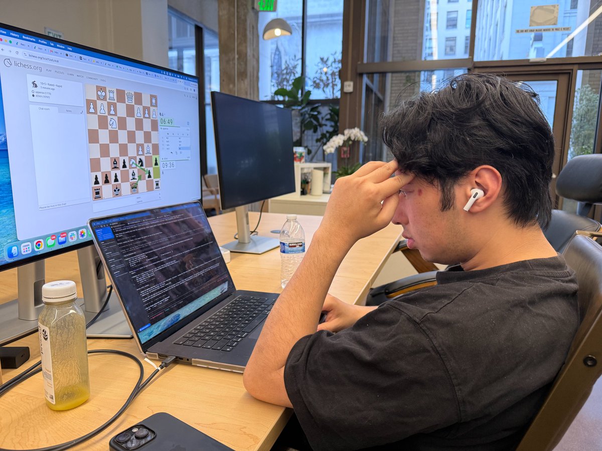 Lawrence Chen tweet media