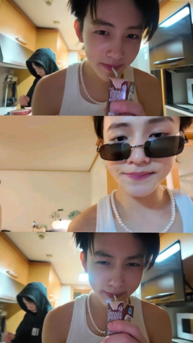 solarseanstem's tweet photo. ️️ ️️
️️ ️️
️️
️️ ️️
Selamat ohayou dari gua yang baru bangun sudah minum susu dalam keadaan swag 😎
️️ ️️
️️ ️️
️️ ️️️️ ️️
️️ https://t.co/8ubxohP96J