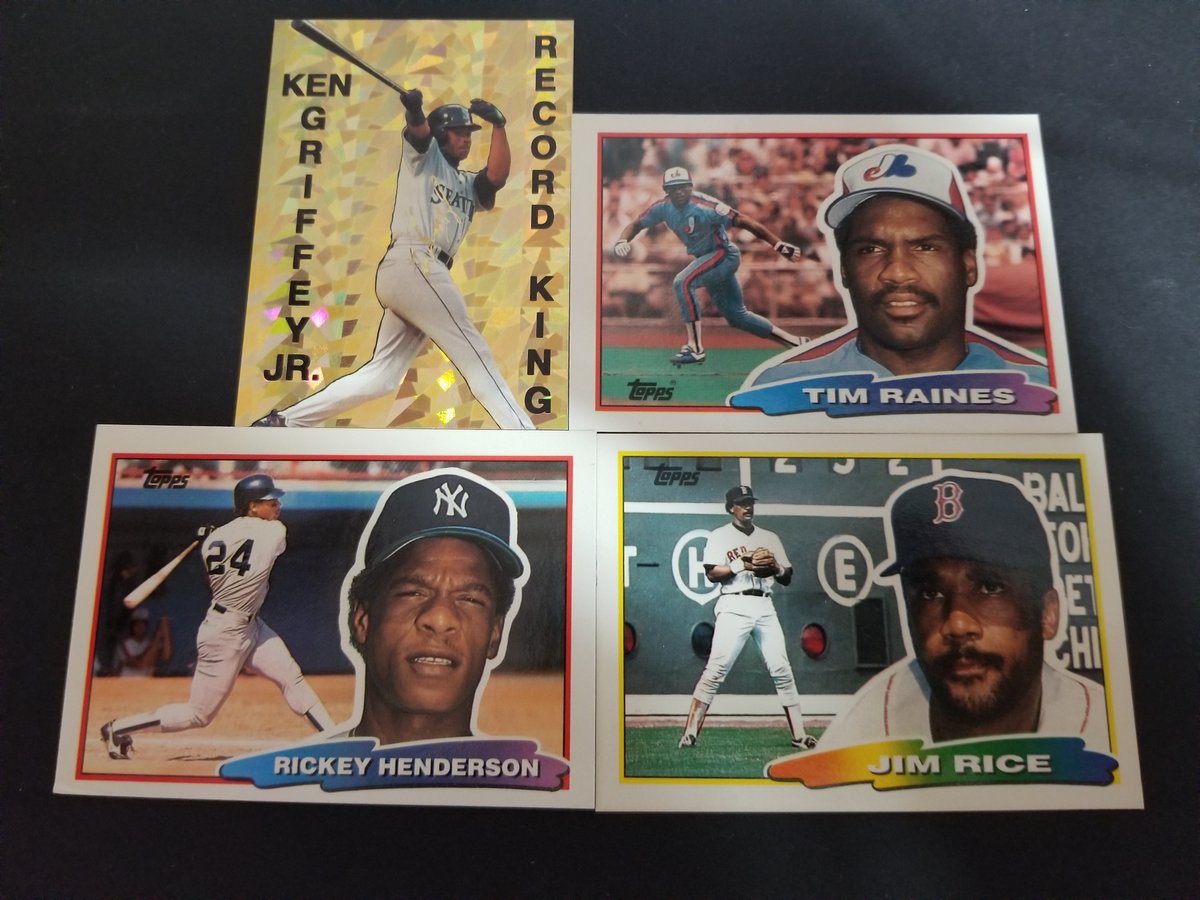 LimitedCards tweet media