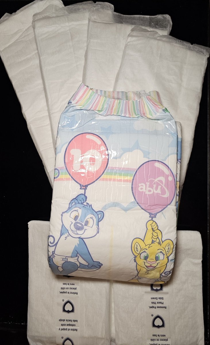 rev_the_snep's tweet photo. The #bdf festivities continue into the night! 6 boosters and tons of drinks await this cat. 😎

C'mon! Piss yourself with me, I promise you won't leak 😉

#abdl #diaperfur https://t.co/cpP1rdHm6Q