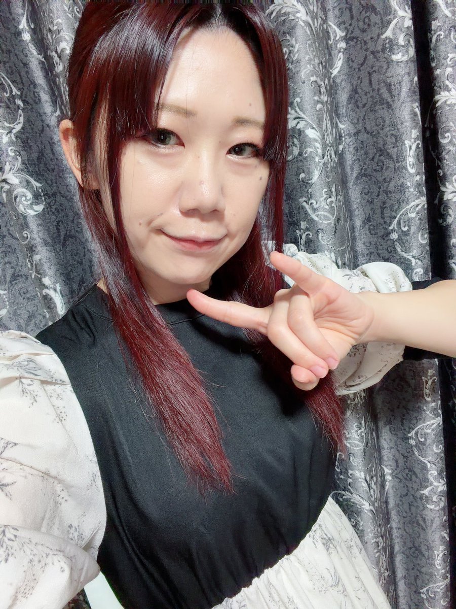 xxoyurixx's tweet photo. おはようございます☁️

昨日はプロのRecエンジニアの仕事を間近に見させて頂いてめっちゃインプットした！
楽しかった
私なりにアウトプット出来ればと思います！
みなさんもなんだっていいから良質なインプットしておきましょうね！
なんだって出来るさ土曜日！

#今日もいい事あるよー！ https://t.co/w1ad4A8bhx