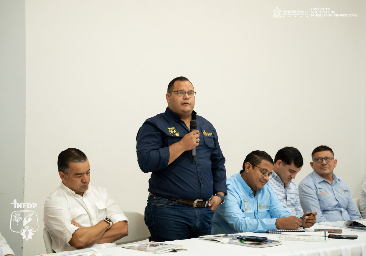 infopoficial's tweet photo. 📊🤝 INFOP presenta el PEI 2026-2030, con rutas de trabajo para alcanzar los objetivos institucionales y fortalecer una gestión eficiente, transparente y enfocada en resultados.
🇭🇳 #INFOP #PEI20262030 https://t.co/WEdATfBSwZ