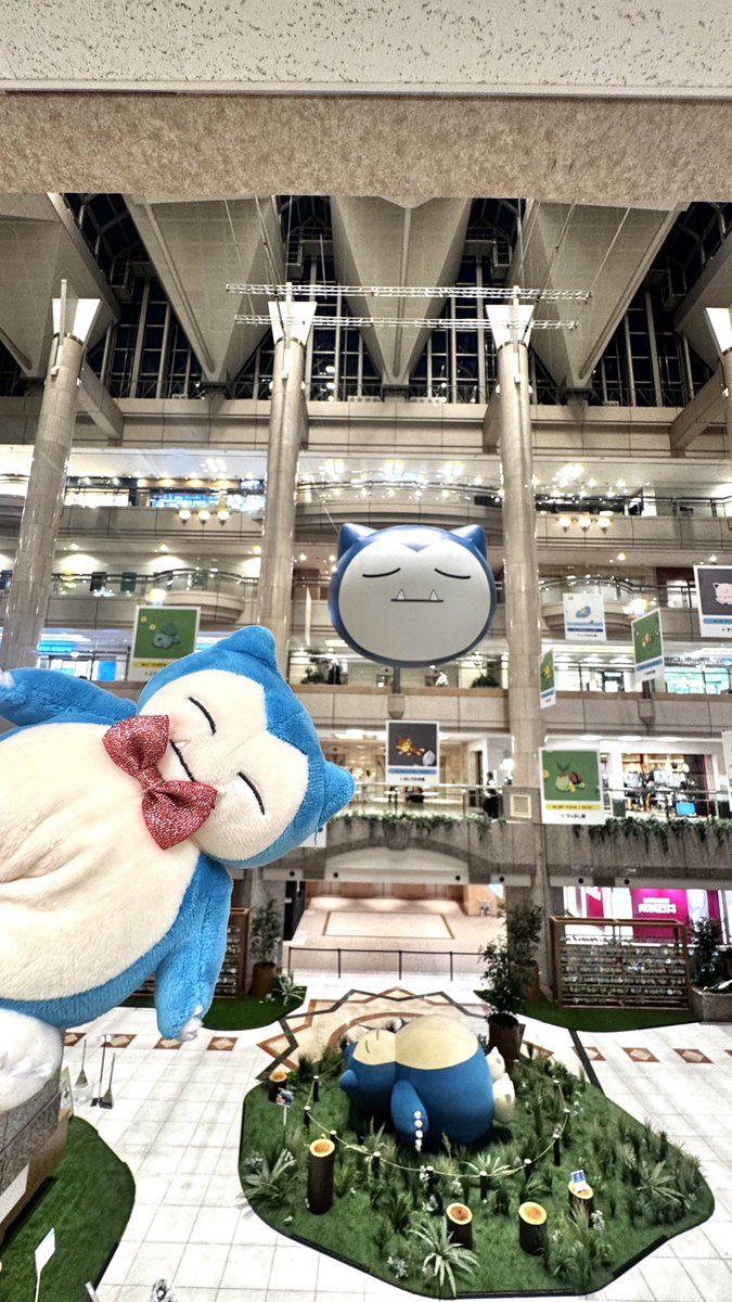 satojuriett's tweet photo. #ポケスリ3周年
#ポケモンスリープ

みなとみらいに相棒を連れて行ったよ😍
ガビゴンめちゃ可愛かった！

私のカビゴンちゃんもとっても嬉しそう🎀☺️

#ゴージャスサイズモデル https://t.co/isvOA5J8RT