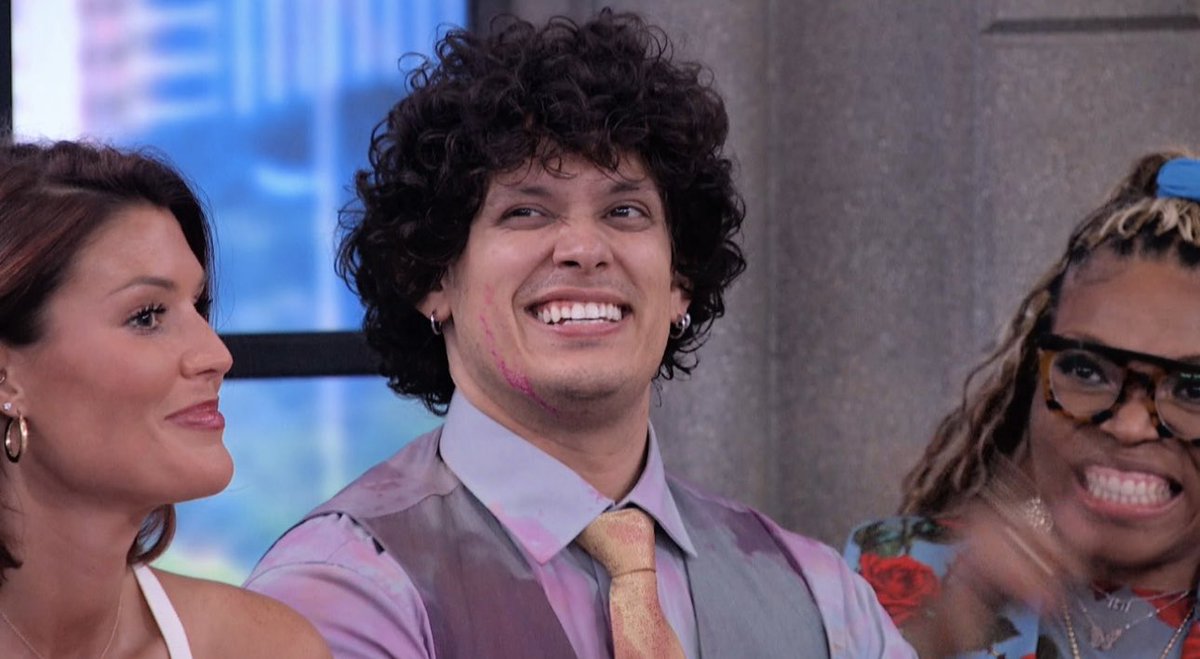 jeniusfilmsbb's tweet photo. MESSY BITCH (COMPLIMENTARY) #bb28 https://t.co/NiZZmCxkT6
