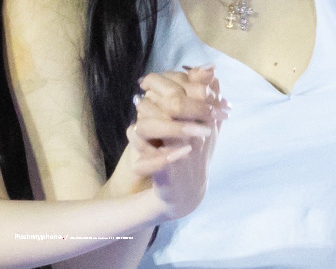 pushmyphone's tweet photo. 260711 THIS IS FOR FINAL in Seoul 

#채영 #CHAEYOUNG #チェヨン #미나 #MINA #ミナ 
#TWICE #트와이스 https://t.co/9nsdhiko0i