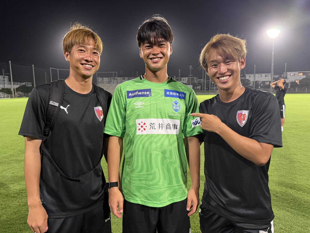 sangafc's tweet photo. reunion🤝
#上月壮一郎
#武田将平
#上福元直人
#永井建成 https://t.co/wYmIeGa2dP