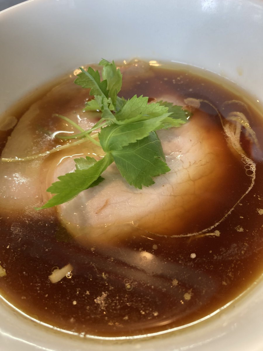 914Ll's tweet photo. 2026-80
麺処 おぐら
醤油つけ麺 手もみペラ麺
初のつけ麺！以前より食べたかったペラ麺が✨しかも手もみ🥺香りが抜群に良くて麺だけで半分以上食べてしまった😋つけ汁はバッチバチにキマッテる〜山椒のペーストで爽やかに！話たくさんできて楽しかったです！
ごちそうさまでした‼︎‼︎‼︎‼︎‼︎ https://t.co/mNucUHiHLg