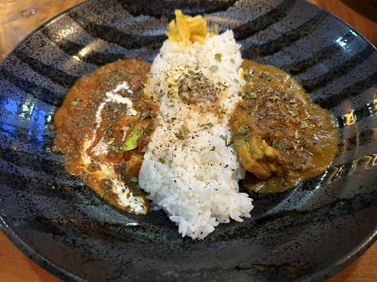 mashiro260's tweet photo. 昨日食べたスパイスカレー美味しかった😋💕 https://t.co/KEmrNdiCbr