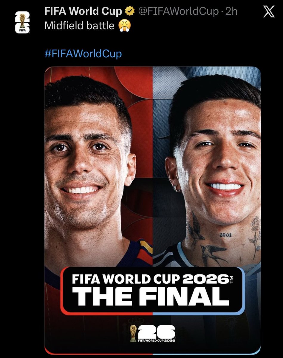 kiikiimotion's tweet photo. Enzo Fernandez is winning this battle 
#fifaworldcup https://t.co/Ptvfrt4bpB