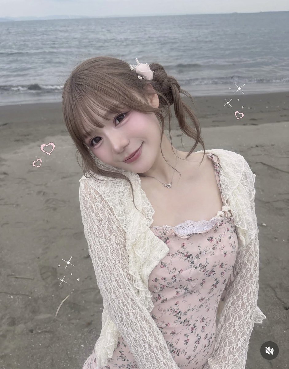 CUTIE STREET 古澤里紗ちゃん 「モアベリサマー」MVにて着用💛🩰 Me
