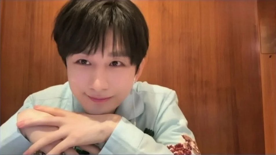 Aris1326's tweet photo. น่ารักมาก น่ารักที่สุด น่ารักเกินไปแล้ว 💚 https://t.co/g1OOdHTu7B