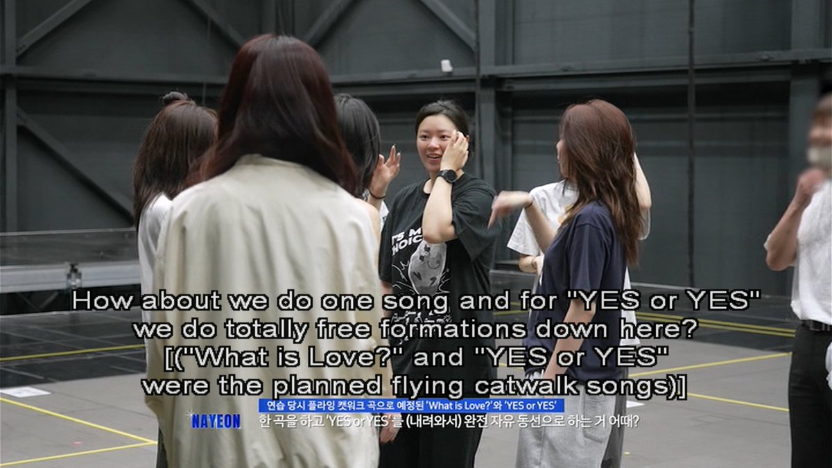 godmitzu's tweet photo. TWICE was originally going to do 'What is Love?' and 'YES or YES' on the flying catwalks https://t.co/FvTQqL77Hn