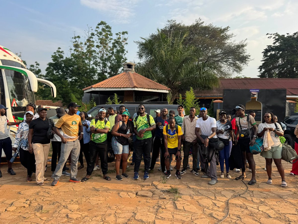 VuTravelDaires's tweet photo. Runners from across Uganda united in Fort Portal, proving that the @FPcitymarathon is more than a race—it's a celebration of sports, tourism, and community.
#fortportalcitymarathon 
#ExploreTooro 
#ExploreUganda https://t.co/J4a0nEOXd2
