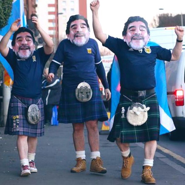 lajikha's tweet photo. los "vecinos" de Inglaterra: https://t.co/dmSTZ4BI8D