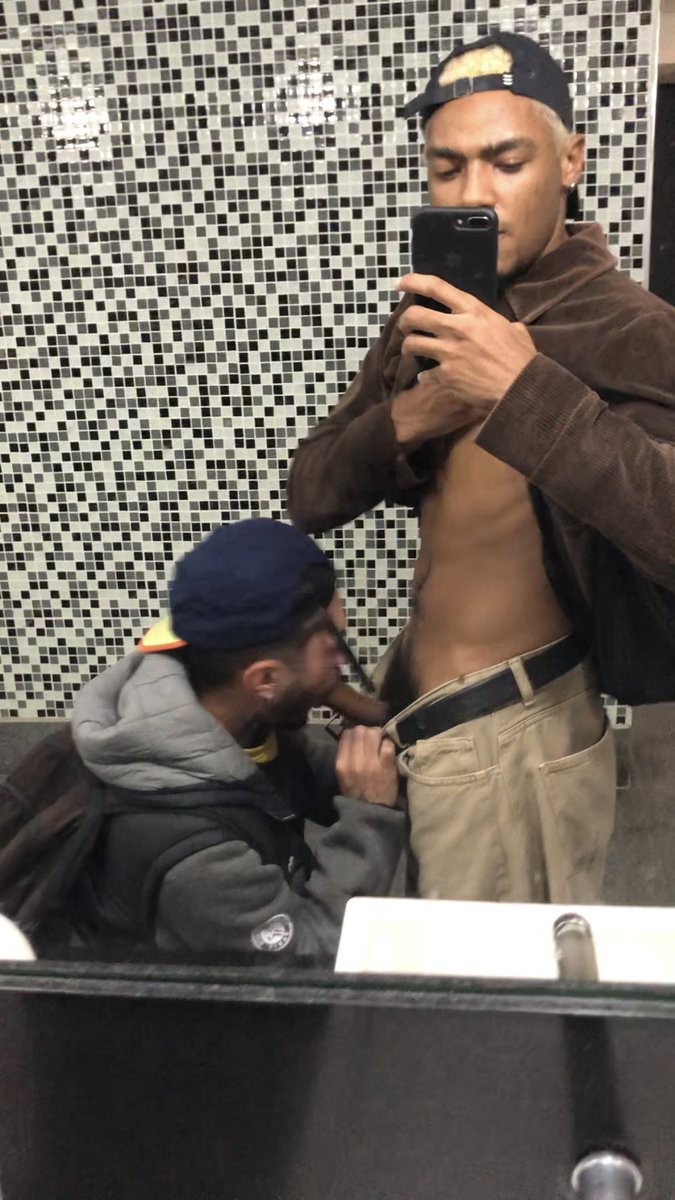 imSaittam's tweet photo. Devo soltar o vídeo desse cara me mamando enquanto uns velhos olhavam e batiam uma??? https://t.co/00ICmPOrxb