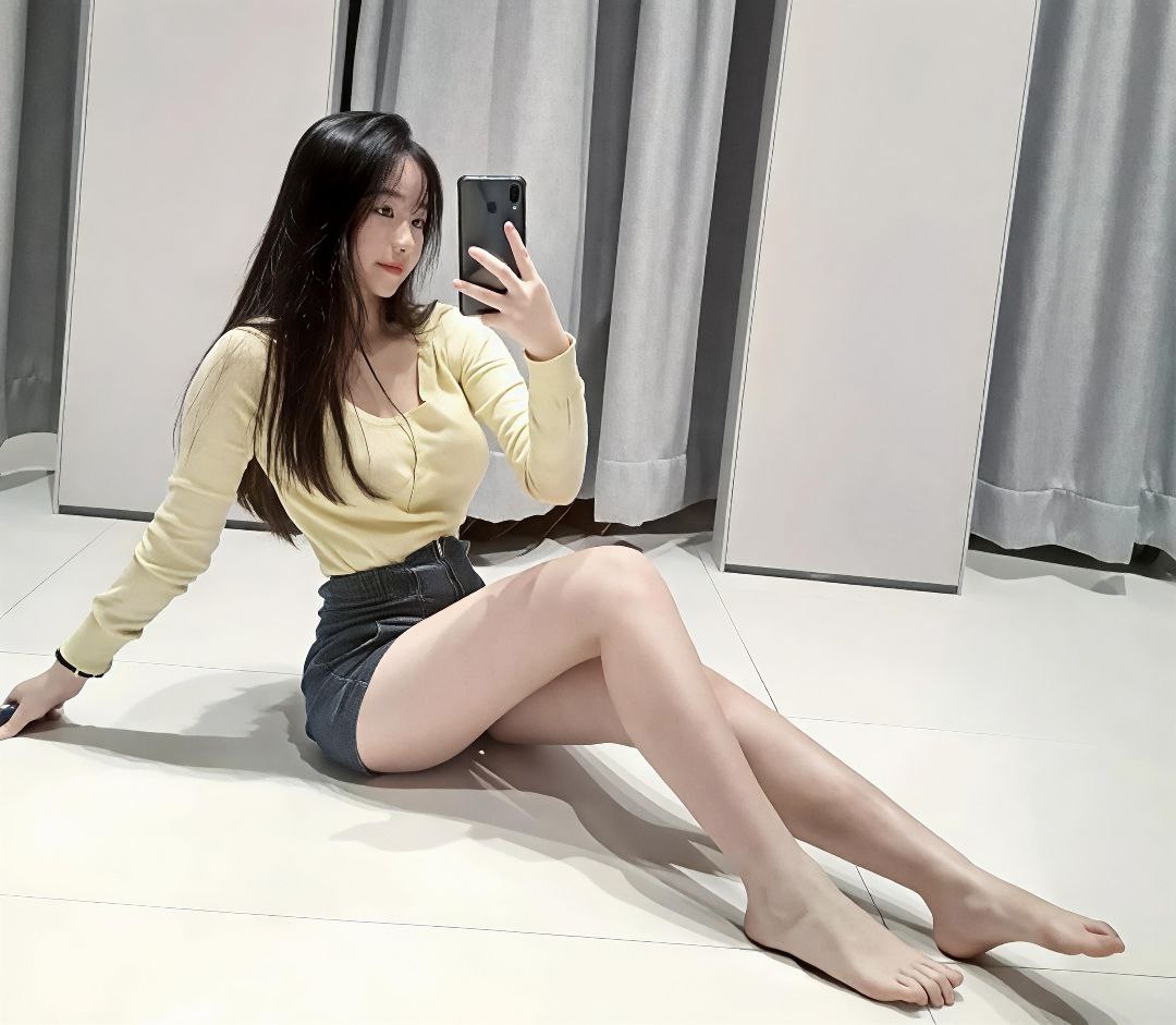ALFREDO_65's tweet photo. I’ll show you every single inch 💋 if you ask nicely. #jav #xxx #nsfw #of #bokep https://t.co/vlWyXwBApv