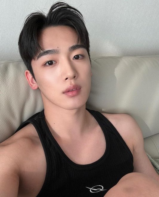 kyohnw's tweet photo. ☀️☀️ https://t.co/yadgZlQW1b
