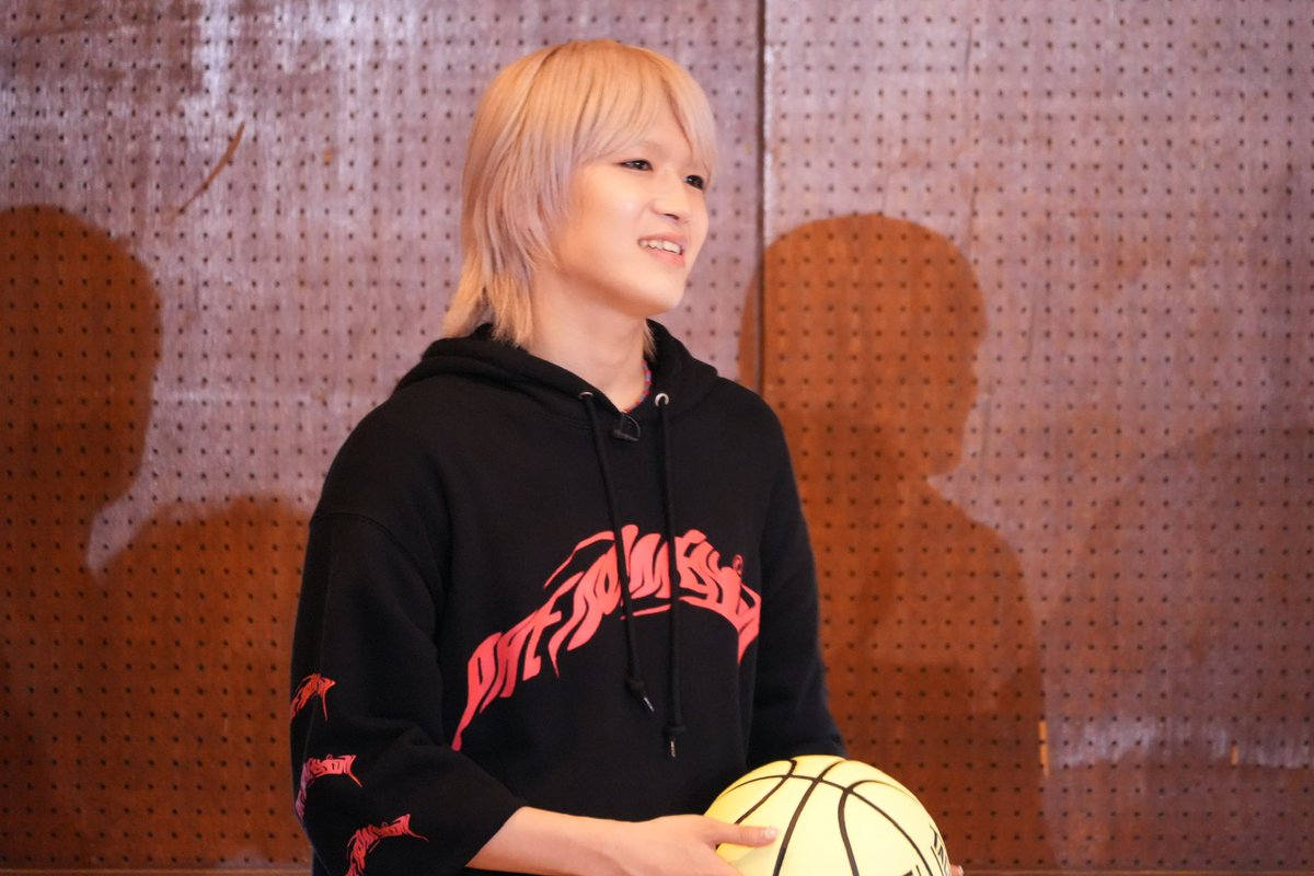 _KID_PHENOMENON's tweet photo. 【お知らせ📣】

今夜26:35〜の
テレビ東京『ヴィクトリーグ！』は…

ダンスとバスケが融合した
フリースタイルバスケに挑戦⛹️

ぜひご覧ください👀

#ヴィクトリーグ @tx_victoleague 
#LILLEAGUE
#KIDPHENOMENON #キドフェノ https://t.co/5tgeRDThAW