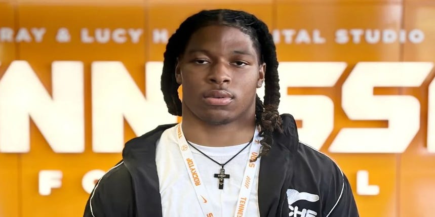 usatodayhss's tweet photo. 4-star safety Ta'Shawn Poole commits to Florida State

📸 247Sports https://t.co/SJ7OVw7Ic4 https://t.co/uf5IzSRcrb