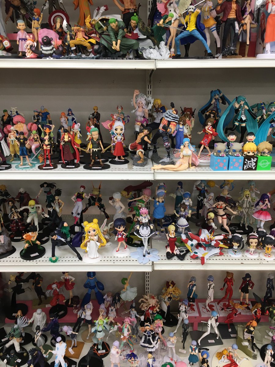 iroiro_recycle's tweet photo. 【お知らせ】🌈✨
本日18日(土)から3日間、箱無しフィギュアのセールを開催します‼️
表示価格から30%OFF
※ショーケース内のものは除く
ぜひこの機会に、ほしかったやつをゲットしてください😎✌️
#iroiro #美少女フィギュア #ワンピース #ドラゴンボール #初音ミク #リゼロ https://t.co/5BPkH7xfuv