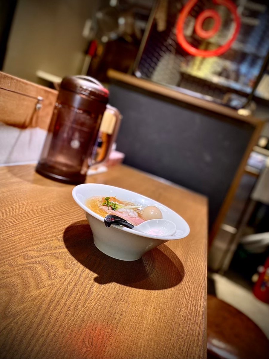 N_umber_6's tweet photo. おはようございます！今日も11:00〜23:00営業です！

週末スタートです✨巣鴨にお出かけの際は是非当店へ！

今日も沢山の方のご来店お待ちしております🍜 https://t.co/TLZZQcAdVV