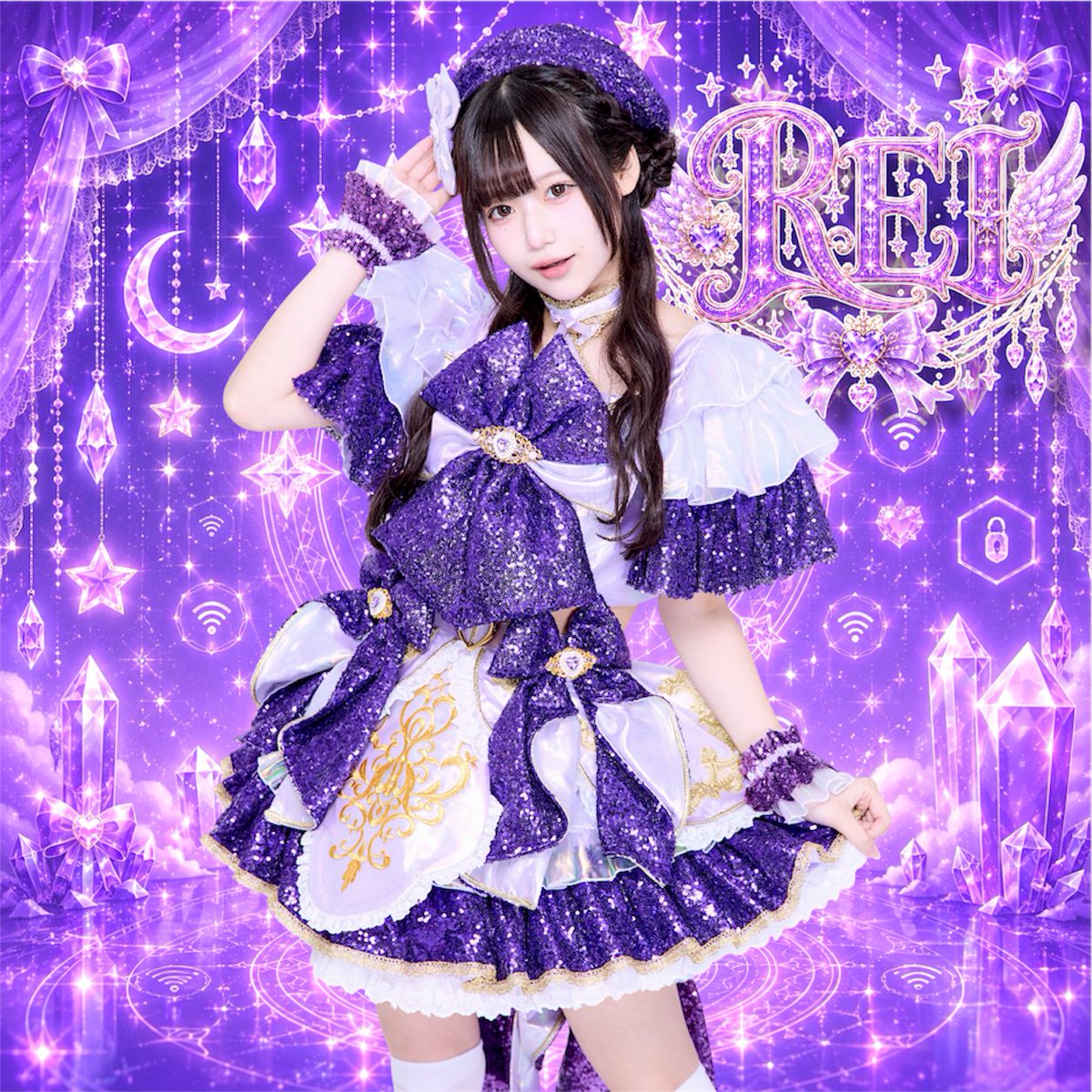 LittleSignal714's tweet photo. 『LittleSignal🛜』

新衣装アー写公開🪄︎︎✨

💜紫水レイ(@LS714_rei )
💜担当カラー　紫
💜『レイだけ命令』

RP＋いいね＝2⃣0️⃣0️⃣で次のメンバー公開💜

#拡散希望 #アー写 https://t.co/0l8wANr8Kt