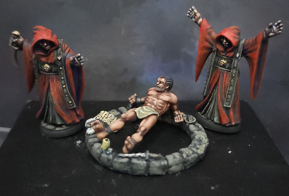 Midwest Miniature Guy tweet media