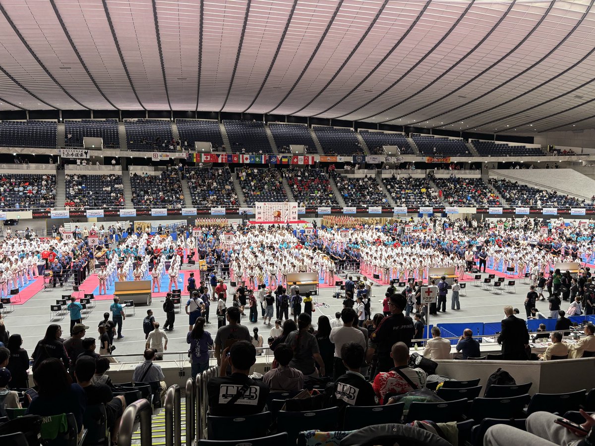 tsukemai_t's tweet photo. 今日は新極真会の空手ドリームフェスティバル参戦です https://t.co/uMczpHxLIL