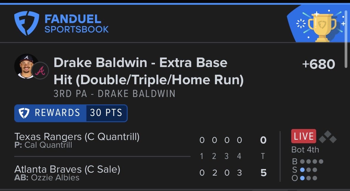 Ebklayloww's tweet photo. @MLBHR Drakeeee https://t.co/jQZz480KH9