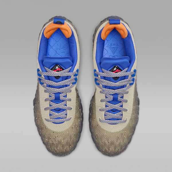 _1STLook's tweet photo. S.T. Charge

Nike Official Images
Street Tough Detroit Tough https://t.co/WUL0PAlUPZ