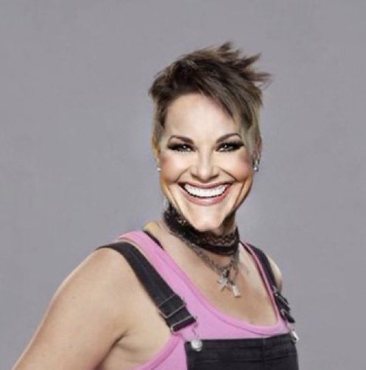sloproast's tweet photo. I love a good split house, I like tweets on both sides because #TeamFunFeeds #BB28 https://t.co/E24B1V4j9s