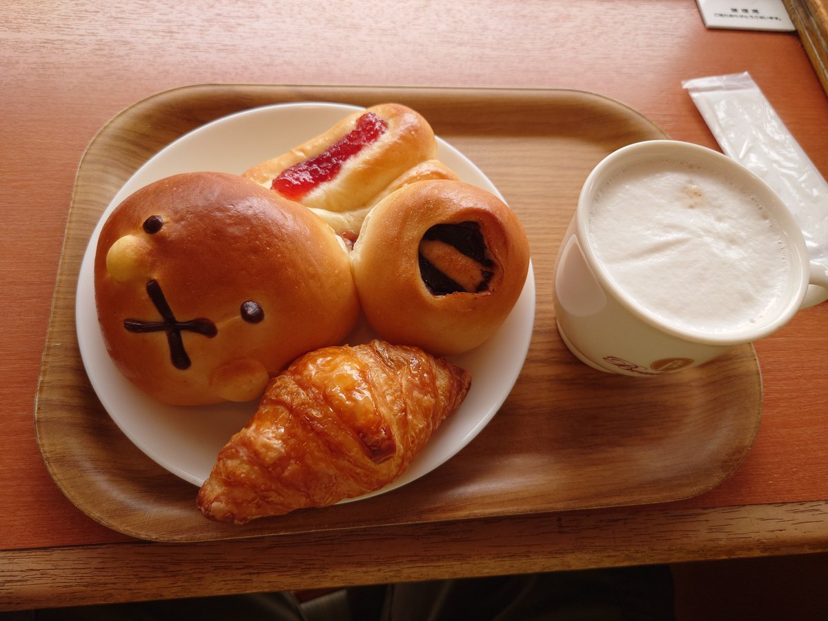 Cheiron_km's tweet photo. 栄で軽く食べようと思ってたら電車の時間勘違いしてて地元で食ってから行く事にした等… https://t.co/eqbDF9Vp0Y