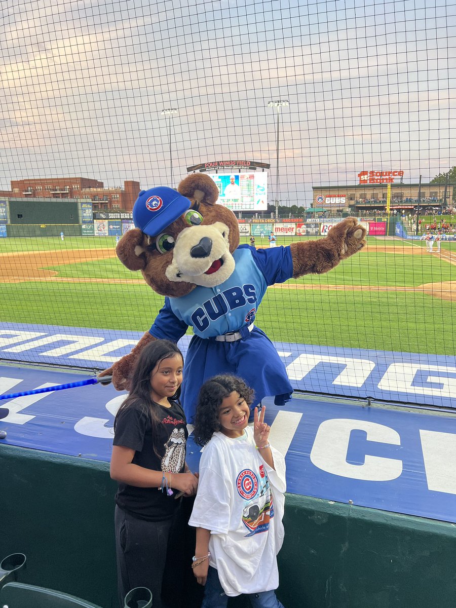 sbcubsivy's tweet photo. 🧀 ! ❤️🐻💙 https://t.co/QpSyR7I5nm