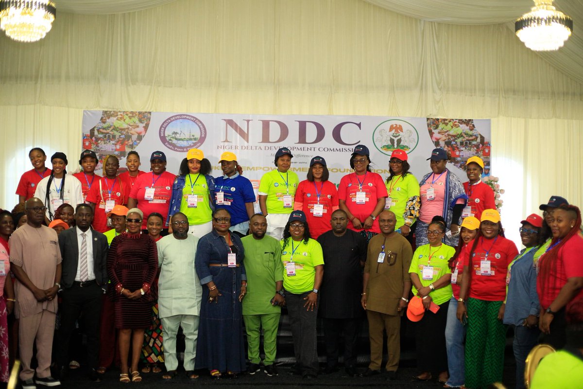 MiMiakpet's tweet photo. 1/

OROK DUKE CALLS FOR STRONGER COMMITMENT TO WOMEN RIGHTS 

Cross River NDDC Commissioner, Rt. Hon. Orok Otu Duke @orokduke says it’s time to end harmful cultural practices and fully support women’s rights. https://t.co/kSECvUp8gR