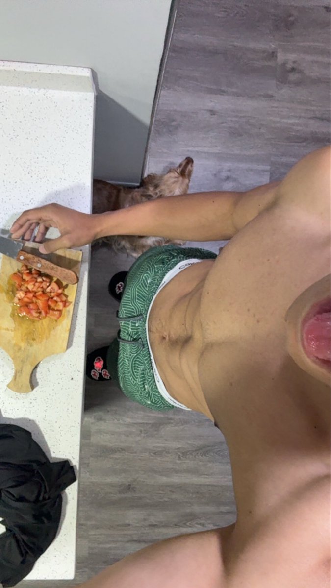 gjjfjsjsis's tweet photo. 🧑‍🍳 https://t.co/0GdBIdXscF