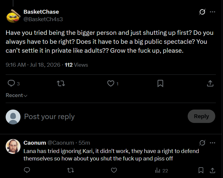 Caonum's tweet photo. @BasketCh4s3 @lanabeesfw two replies not visible, WONDER who that could be kari https://t.co/AaajZEJ1iX