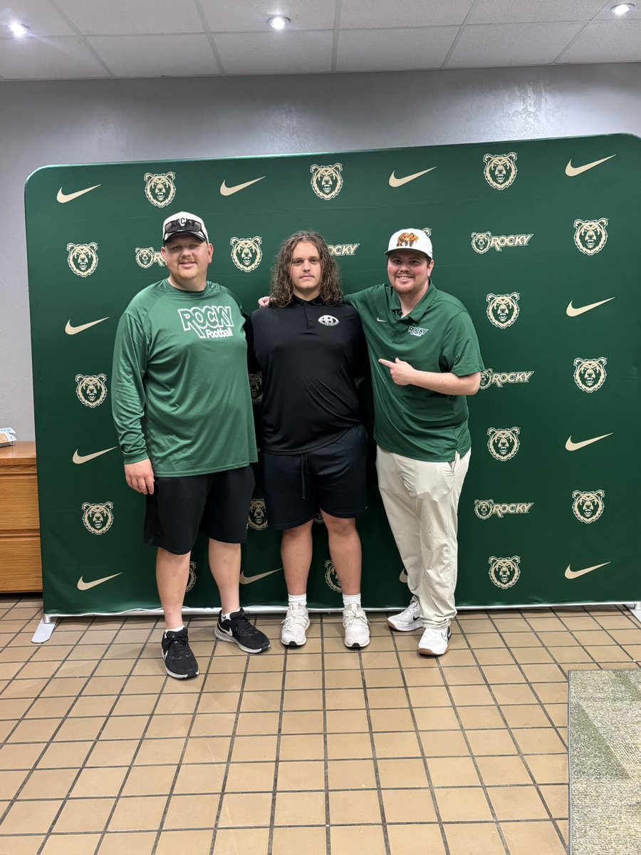rdhuggins72's tweet photo. After a beautiful visit to @BattlinBears  and an amazing conversation with @CoachGDutcher. I am beyond blessed to announce my fifth collegiate offer to play at Rocky Mountain College!! #gobears!
AGTG
@jml51190 @tasbjornsen10 @Coach_TuiAvaava @GKHSfootball @AepRecruiting https://t.co/kMURraeTG5