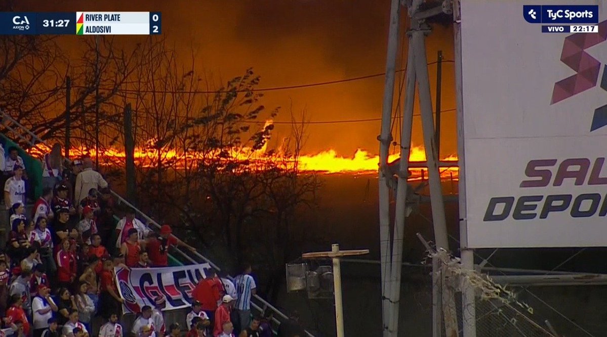 notsantibjs's tweet photo. La subtrama de River jugando en la Franja de Gaza y perdiendo con Aldosivi https://t.co/sW2KhVXHY1
