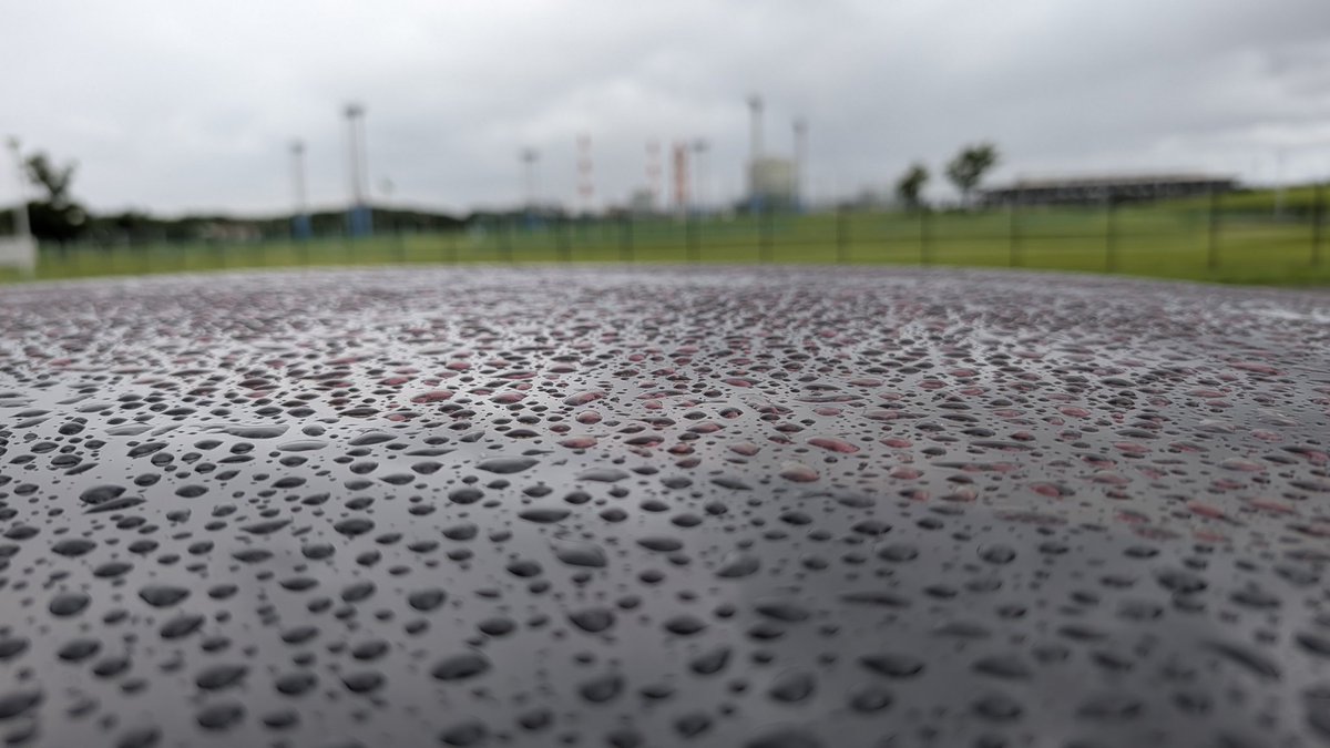 MaCraftman's tweet photo. せっかく朝一で洗車したのに雨にたたられた https://t.co/wuHKkkn6ER