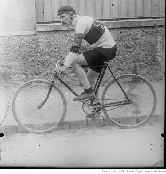 SportsHistorySL's tweet photo. #TourDeFrance returned to slopes of Ballon d’Alsace, 1st mountain ever climbed in #LeTour on Stage 2 in 1905. René Pottier (FRA) was 1st to reach peak back then. Today in Stage 13, riders returned w/ Tom Pidcock (GBR) ascending 1st but lost the stage victory to Mauro Schmid (SUI) https://t.co/KOF6uhwRY9