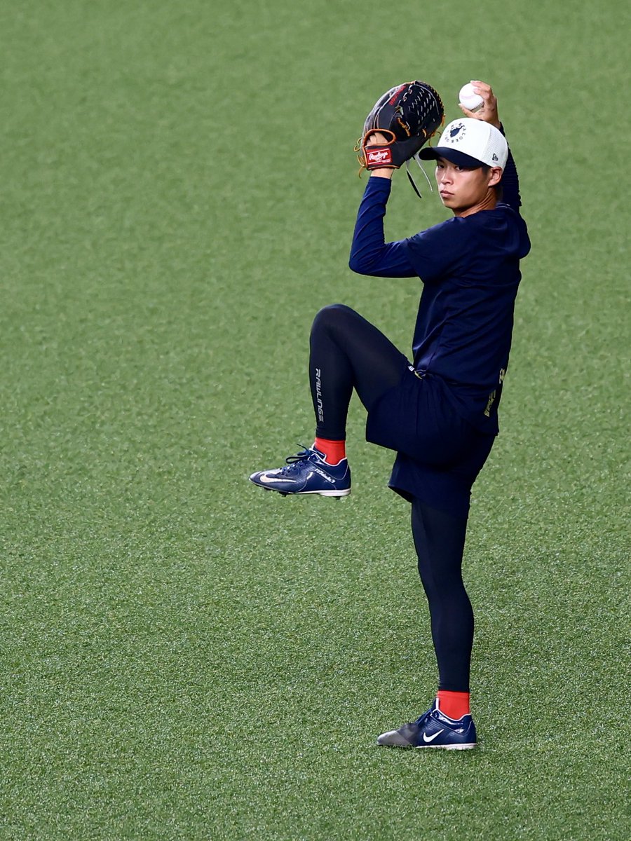 orifullc2's tweet photo. 【オリックス-日ハム】 2026.7.18 京セラ

試合前練習に山岡泰輔投手が合流しています

#Bs2026 #山岡泰輔 https://t.co/6ABogJNxUh