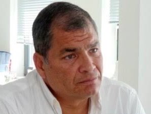 TheVerdugoEc's tweet photo. Es lindo ver cómo todos los planes macabros de Rafael Correa se han estado cayendo a pedazos.

Primero, sus manos derechas terminaron presas por corrupción y robo; y segundo, les cancelan el partido político con el que iban a participar.

EL KARMA EXISTE https://t.co/dhOTuP0bMH