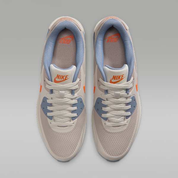 _1STLook's tweet photo. Air Max 90 Golf

Nike Official Images https://t.co/2Db4Z9SmKf