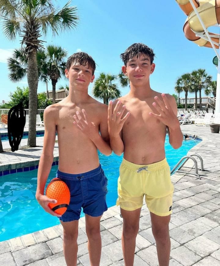 johnSmithcxky's tweet photo. I have got hot 🥵 white boys baits files available mega link 🔗 both Male and Female baits files available 🥵🥵 DM https://t.co/Fw1wYD4T0i https://t.co/QwHj9i5hXI