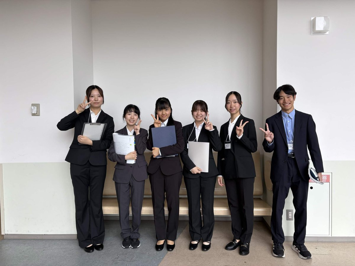 OuILSS's tweet photo. 2026/07/04 ~ 05
JAPAN CUP 2026に参加しました！
阪大国際法研は、弁論被告第7位をいただきました。
チームとしては悔しい結果となりましたが、1年生にとっては初めての大会で、大きく成長する機会となりました。

対戦してくださった皆さま、運営の皆さま、裁判官の皆さま、ありがとうございました🙇 https://t.co/S9XOOCrAdx
