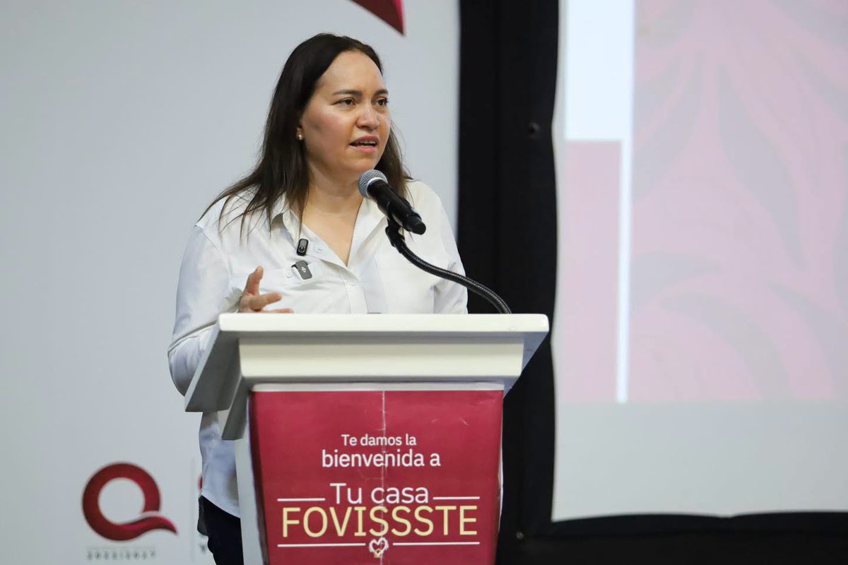SEDATU_mx's tweet photo. @EdnaElenaVegaR1 @Claudiashein @GobQuintanaRoo @MaraLezama @INSUS_Oficial @VictorGuzman_D @GobiernoMX También en Playa del Carmen, el @FOVISSSTEmx entregó 224 cartas de finiquito de crédito, documentos que brindan certeza jurídica a las y los trabajadores del Estado, como parte del Programa de Vivienda para el Bienestar y el Programa de Justicia Social del Instituto. https://t.co/Iihf5JtmBM