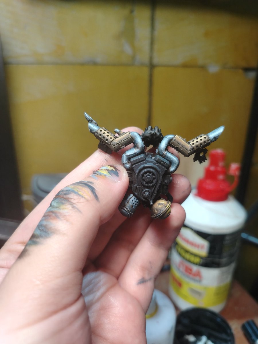 Karabas_Ultima's tweet photo. NMM у меня получается тяжко... Прогресс по Газкулу
#wh40k
#wip
#warhammer40000
#orks https://t.co/07oF7JvsLG