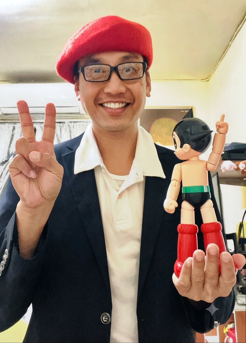 novapang's tweet photo. @musicrobita 
手塚るみ子先生との面会と、彼女たちにプレゼントの箱を贈るために、長い間準備しておりました！ https://t.co/VdPqQLWKv3