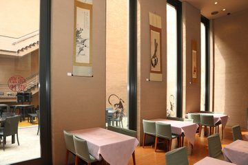 当館 地下2階のJAKUCHU CAFÉでは、#伊藤若冲 の高精細複製画をご覧