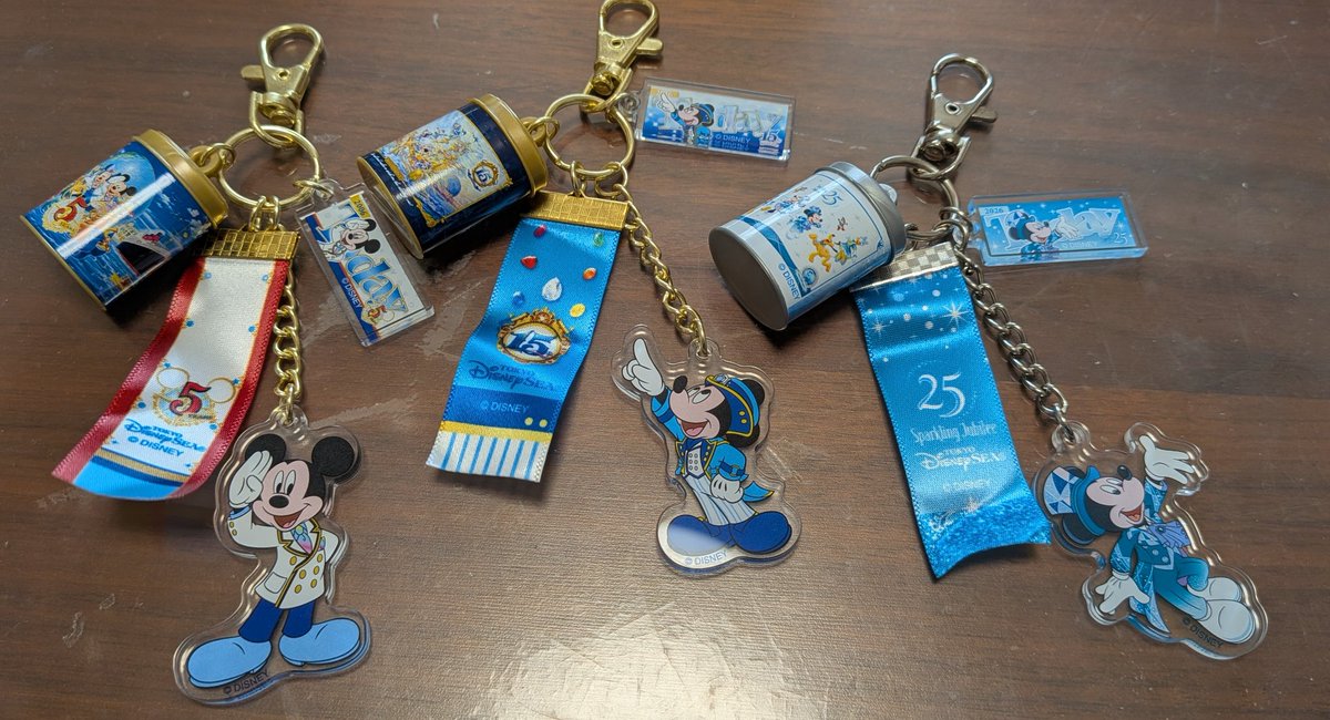 otmc_98's tweet photo. 届きやした、
とりあえず家で2回叫んだ
5周年と15周年当たるとは思わなんだ…
とりあえず悔いはない。 https://t.co/1yTanXNCSh